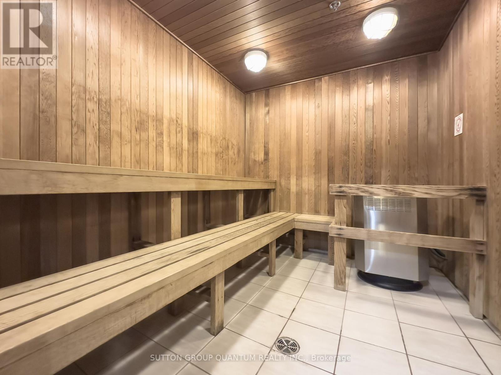 1002 - 30 Grand Trunk Crescent, Toronto, Ontario  M5J 3A4 - Photo 27 - C13051530