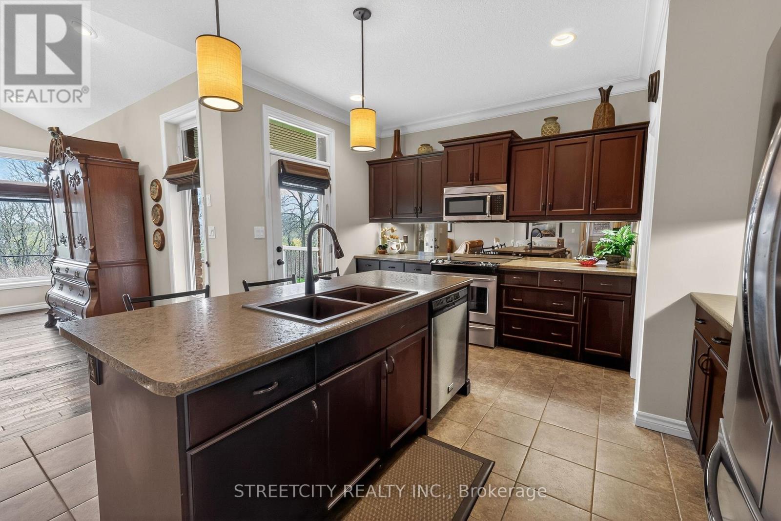 74 Westlake Drive, St. Thomas, Ontario  N5P 0B7 - Photo 13 - X13051498