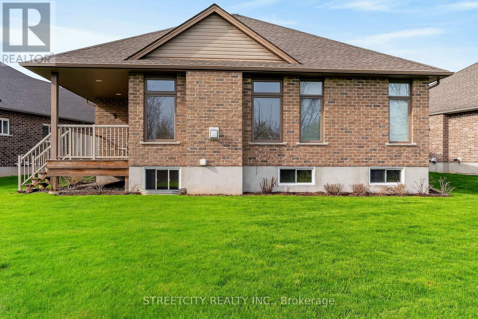 74 Westlake Drive, St. Thomas, Ontario  N5P 0B7 - Photo 40 - X13051498