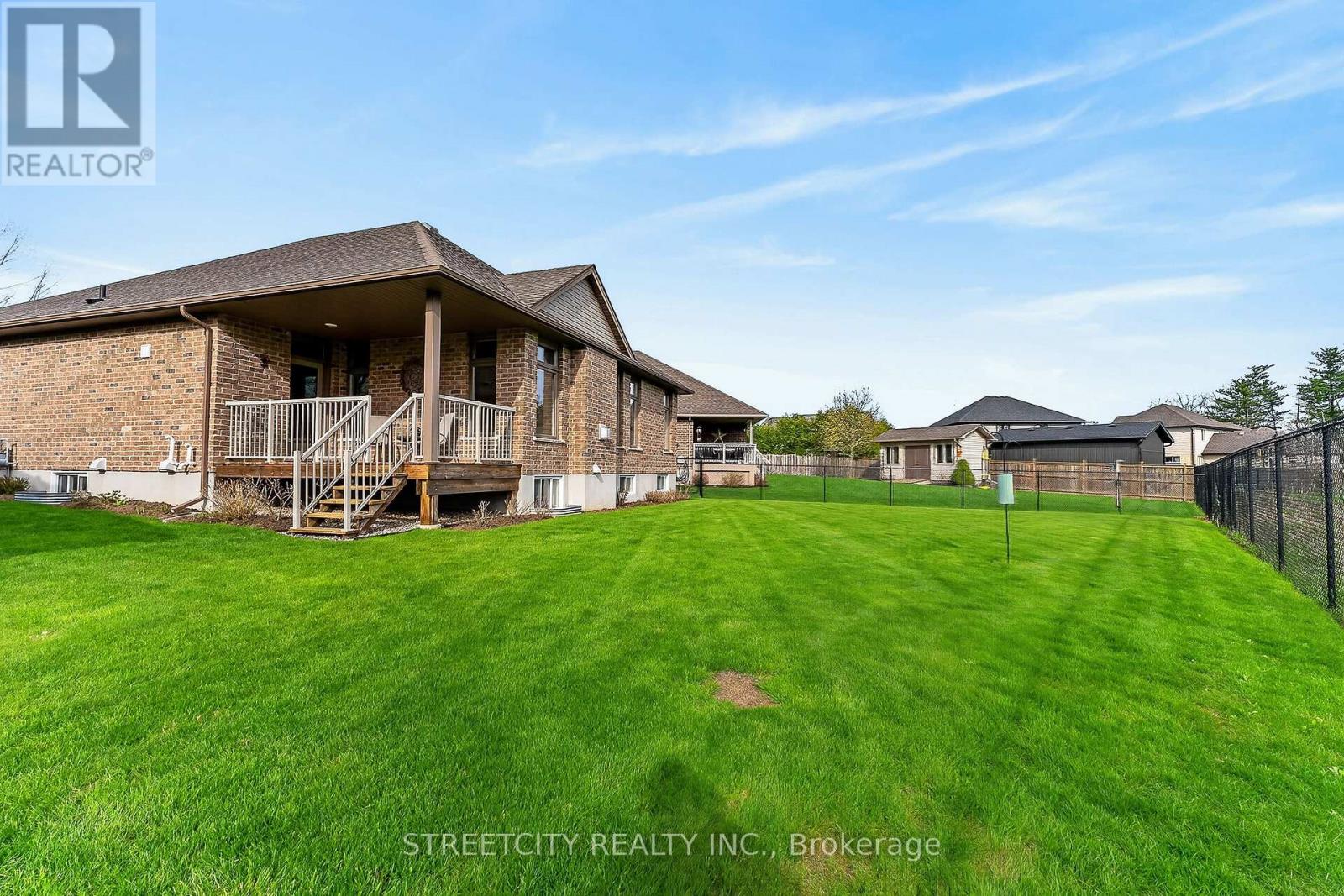 74 Westlake Drive, St. Thomas, Ontario  N5P 0B7 - Photo 6 - X13051498