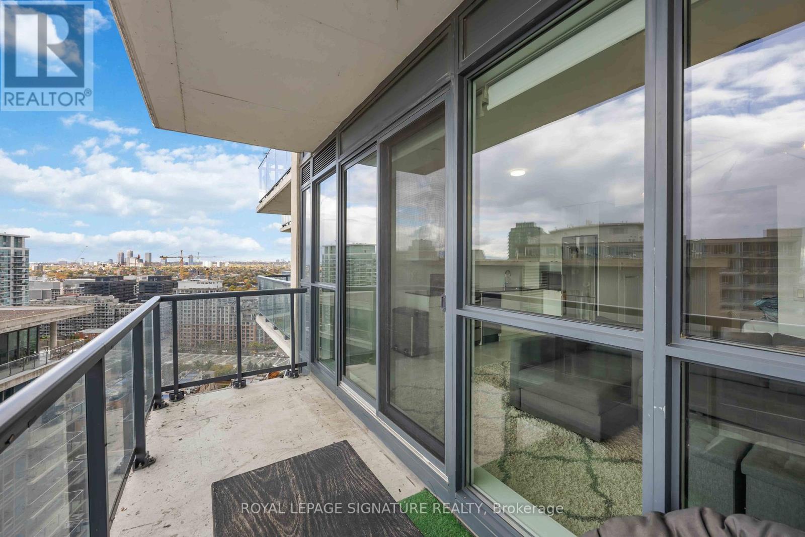 2215 - 51 East Liberty Street, Toronto, Ontario  M6K 3P8 - Photo 19 - C13051588