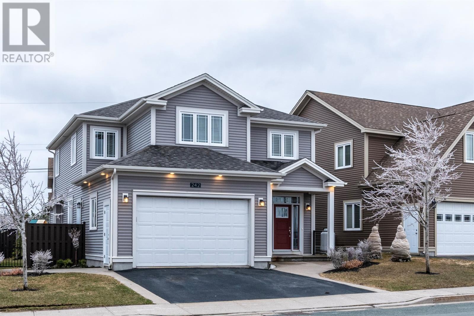 242 Stavanger Drive, St. John's, Newfoundland & Labrador  A1A 0M7 - Photo 2 - 1296379
