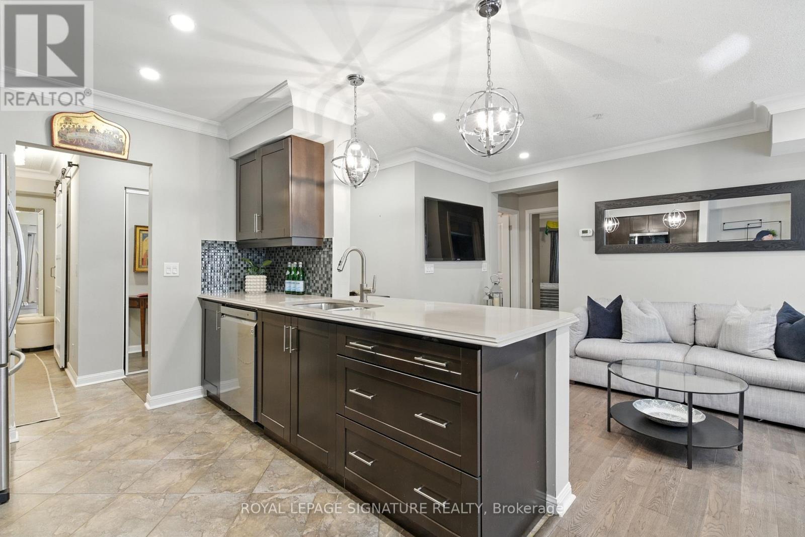 106 - 10 MENDELSSOHN STREET, Toronto, Ontario