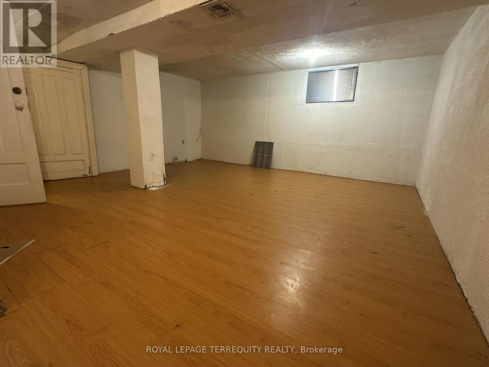 80 Eldon Avenue, Toronto, Ontario  M4C 5G3 - Photo 12 - E13051570