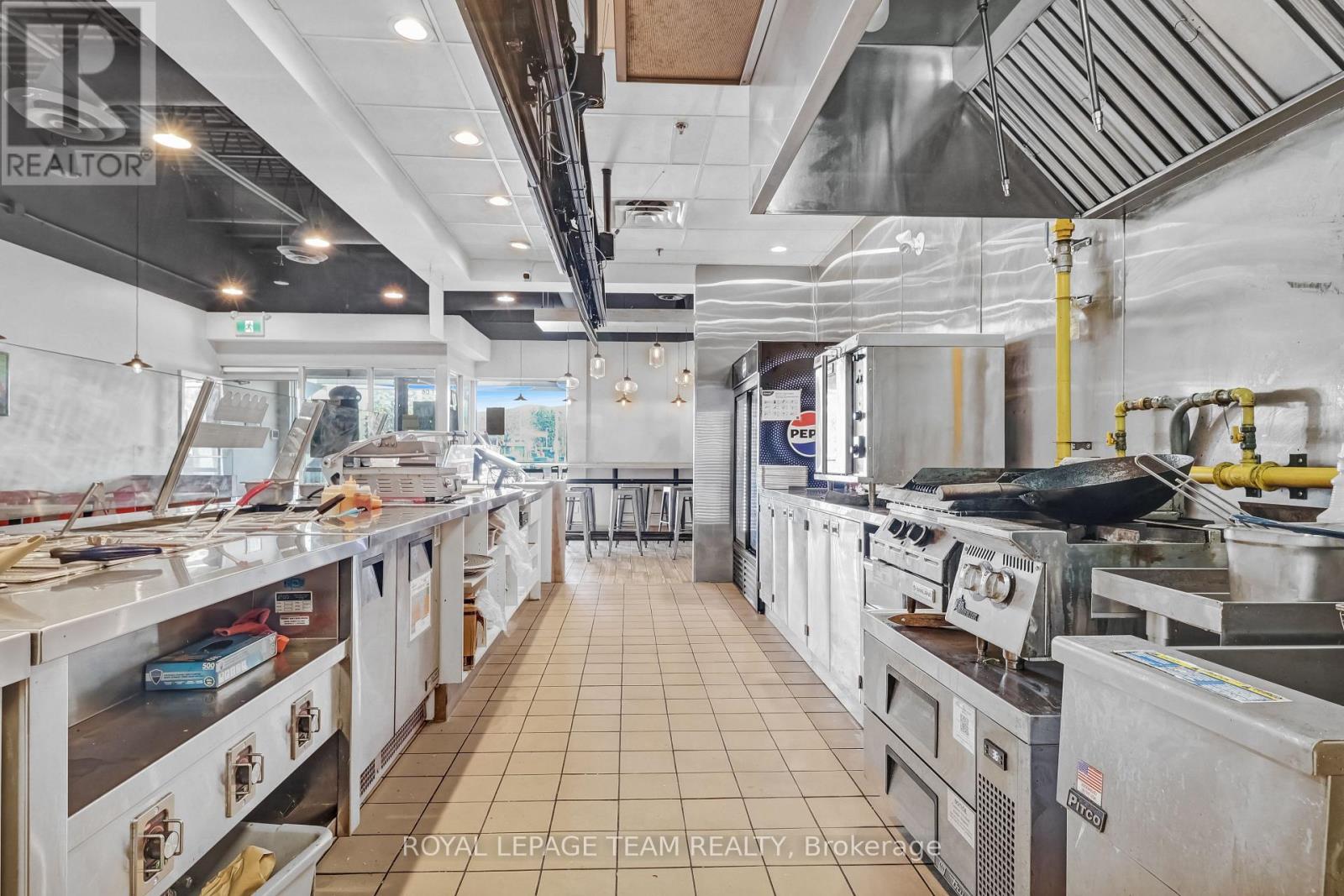 1861 Robertson Road, Ottawa, Ontario  K2H 9N5 - Photo 13 - X13051526