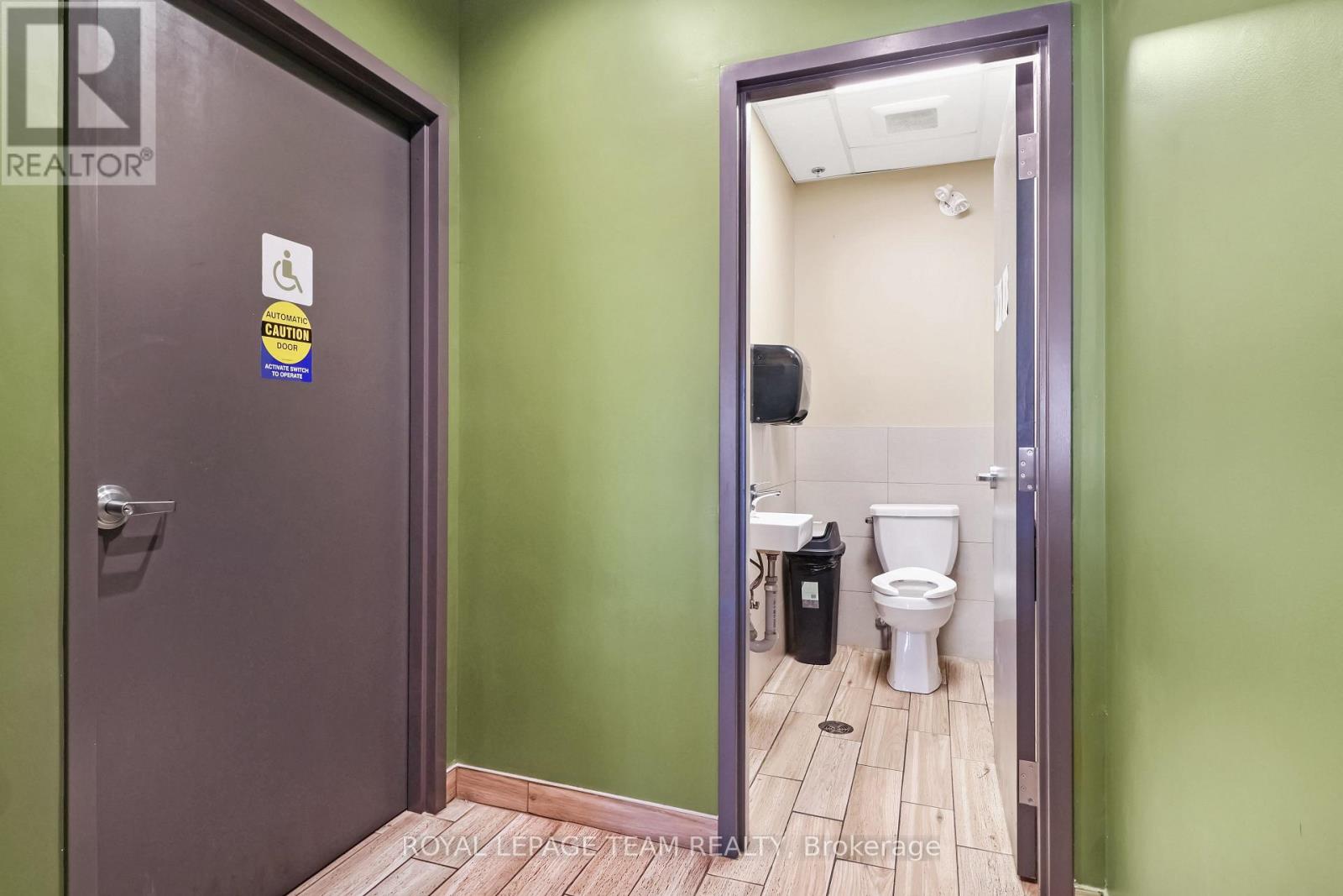 1861 Robertson Road, Ottawa, Ontario  K2H 9N5 - Photo 16 - X13051526