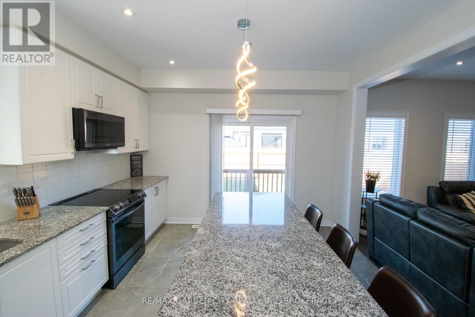 243 Shoreview Drive, Welland, Ontario  L3B 0H3 - Photo 10 - X13051478