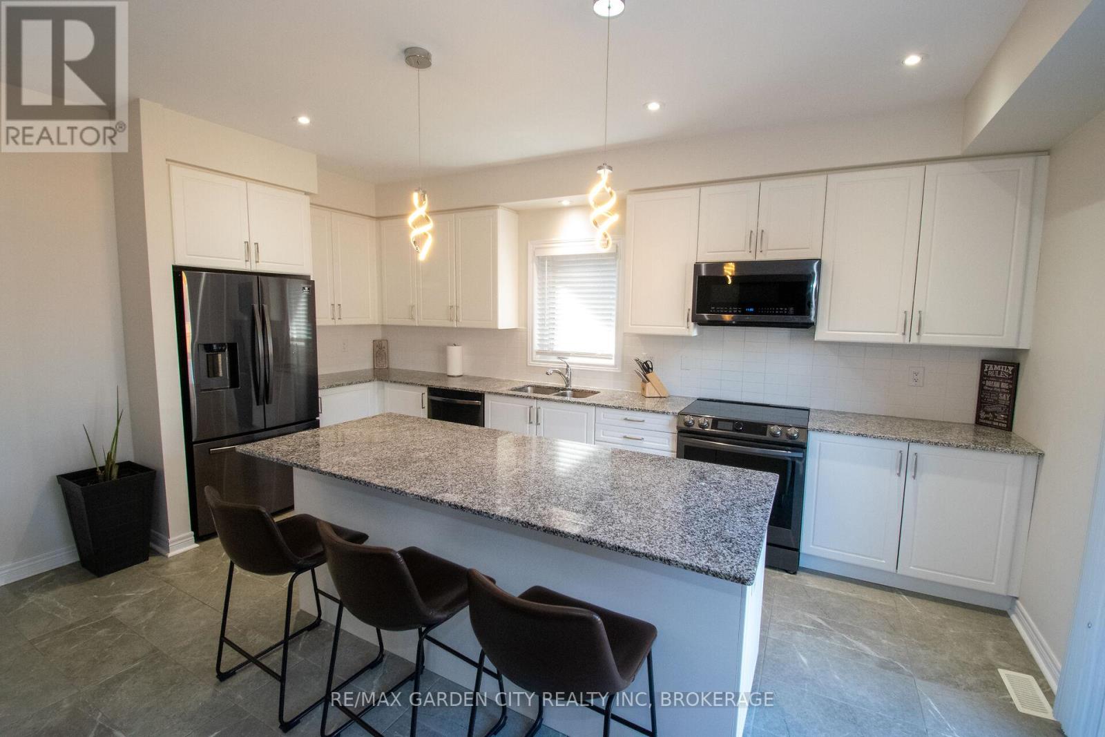 243 Shoreview Drive, Welland, Ontario  L3B 0H3 - Photo 13 - X13051478