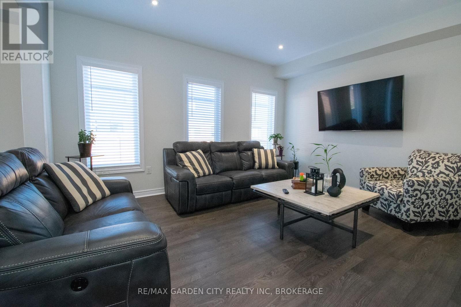 243 Shoreview Drive, Welland, Ontario  L3B 0H3 - Photo 18 - X13051478