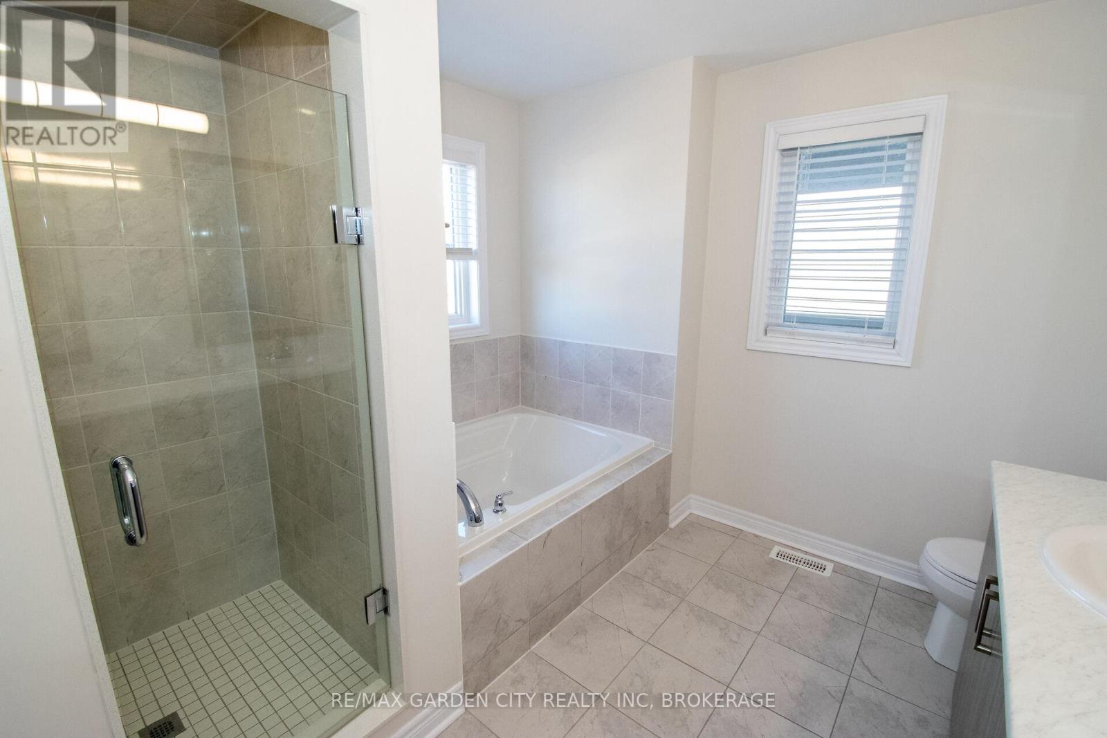 243 Shoreview Drive, Welland, Ontario  L3B 0H3 - Photo 26 - X13051478