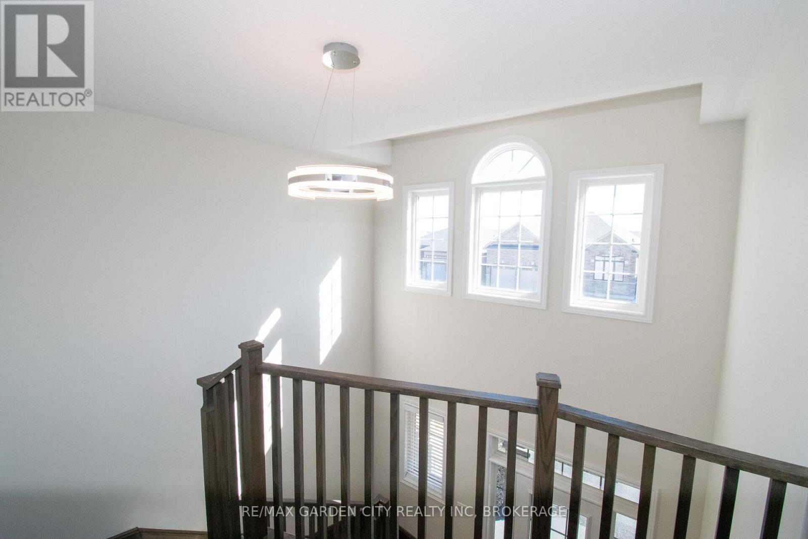 243 Shoreview Drive, Welland, Ontario  L3B 0H3 - Photo 35 - X13051478