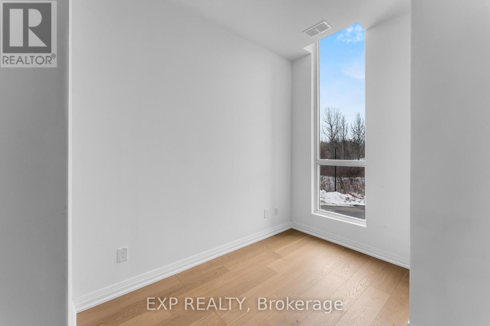 303 - 7711 Green Vista Gate, Niagara Falls, Ontario  L2G 0Y9 - Photo 4 - X13051594