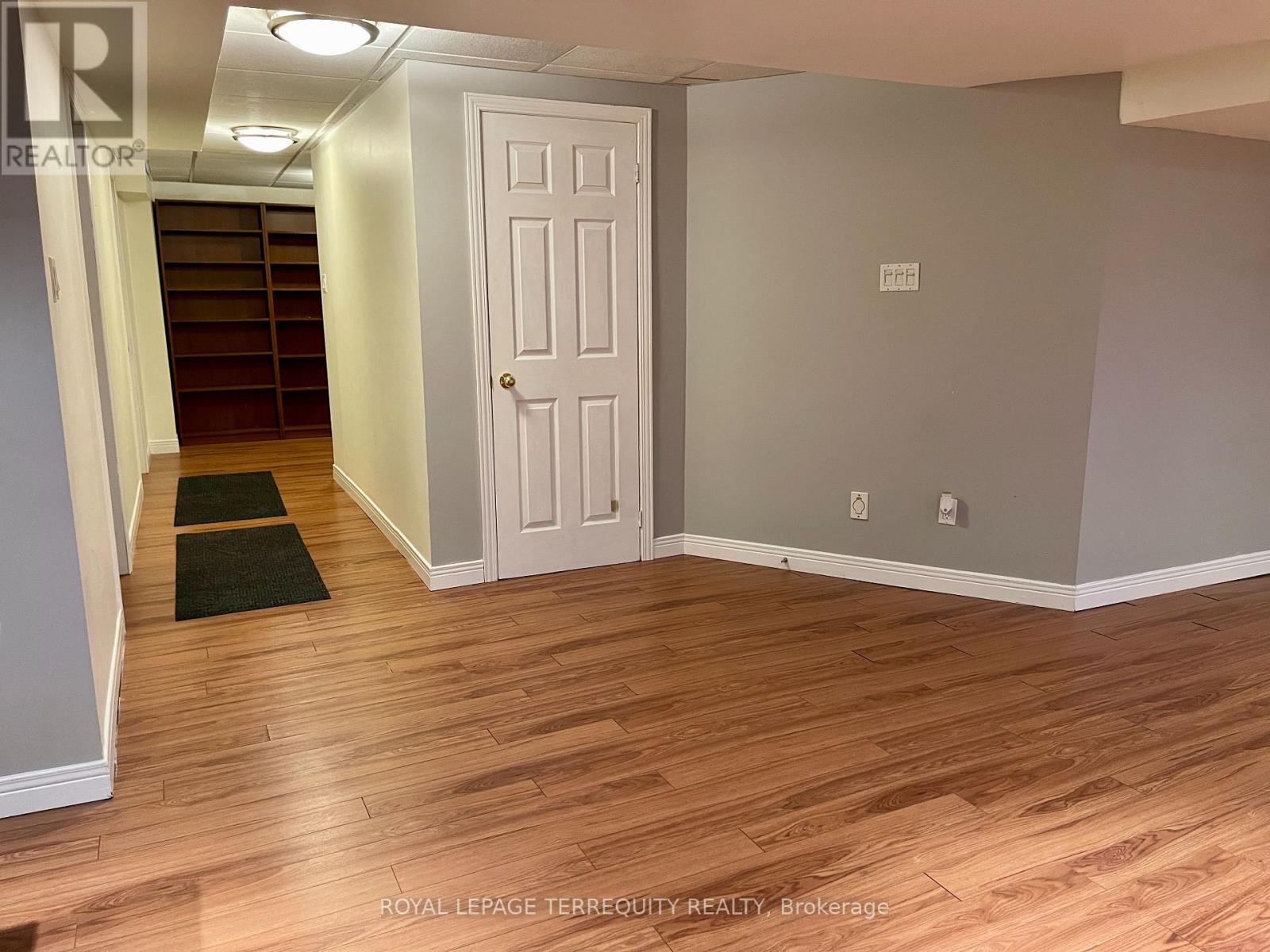 1328 Eddie Shain Drive, Oakville, Ontario  L6J 7C9 - Photo 19 - W13047182