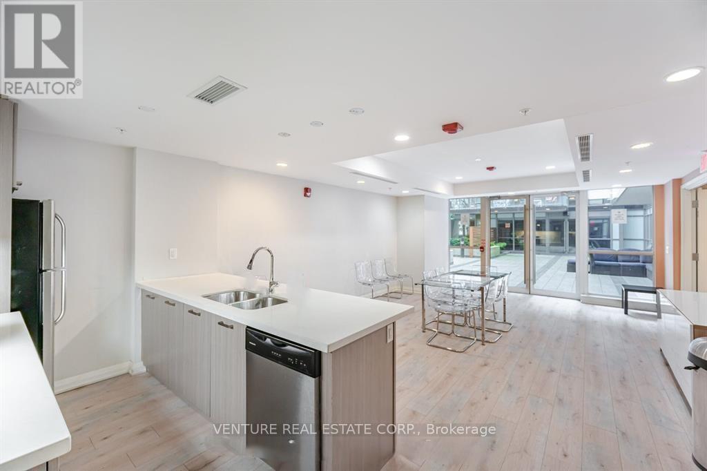 824 - 15 James Finlay Way, Toronto, Ontario  M3M 0B3 - Photo 27 - W13044384