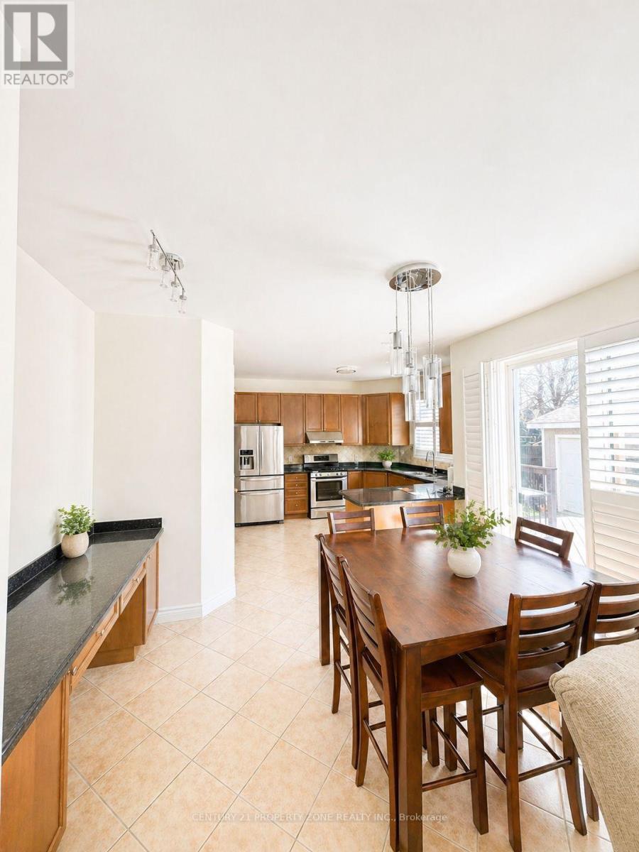 27 Dellgrove Circle, Cambridge, Ontario  N1T 2J8 - Photo 6 - X13050476