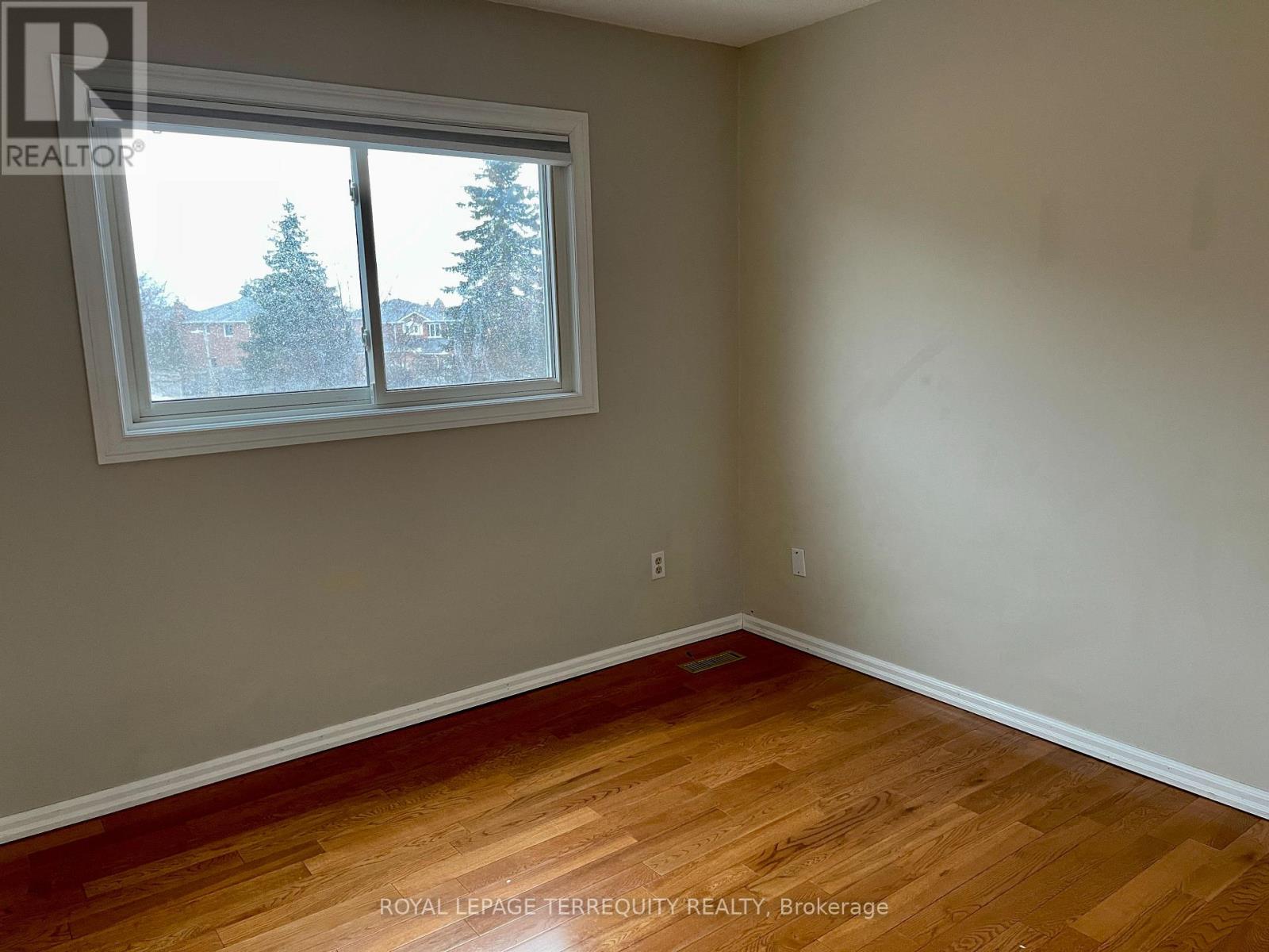 1328 Eddie Shain Drive, Oakville, Ontario  L6J 7C9 - Photo 28 - W13047182