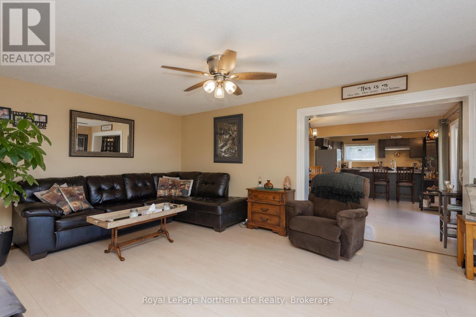 121 Bennett Road, Parry Sound Remote Area, Ontario  P0H 1J0 - Photo 11 - X13051606