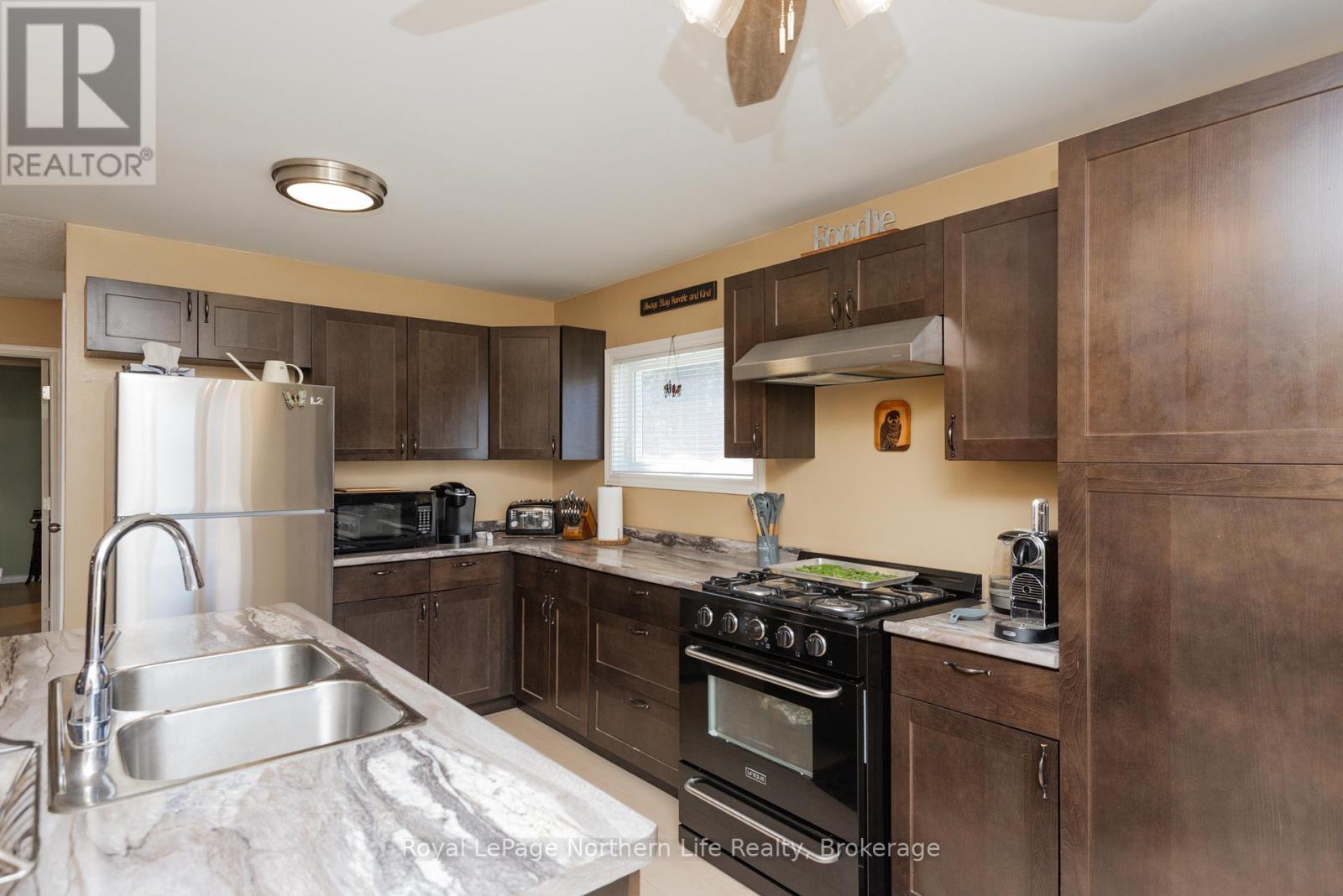 121 Bennett Road, Parry Sound Remote Area, Ontario  P0H 1J0 - Photo 27 - X13051606