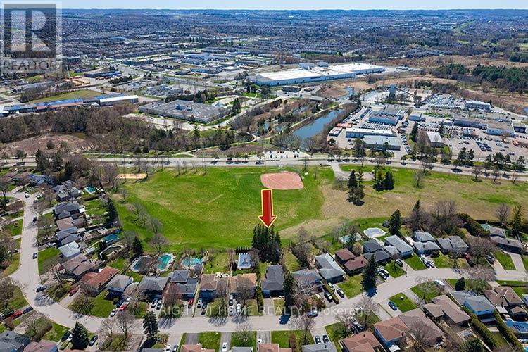 304 Roywood Crescent, Newmarket, Ontario  L4Y 1A5 - Photo 18 - N13051436