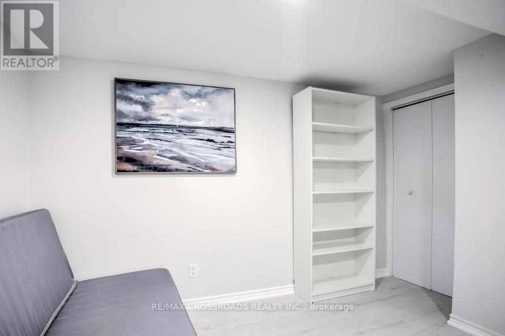 66 Bayhampton Crescent, Vaughan (Brownridge), Ontario  L4J 7G9 - Photo 16 - N13051442