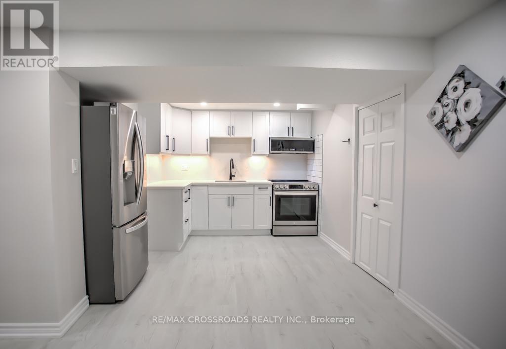 66 Bayhampton Crescent, Vaughan (Brownridge), Ontario  L4J 7G9 - Photo 7 - N13051442