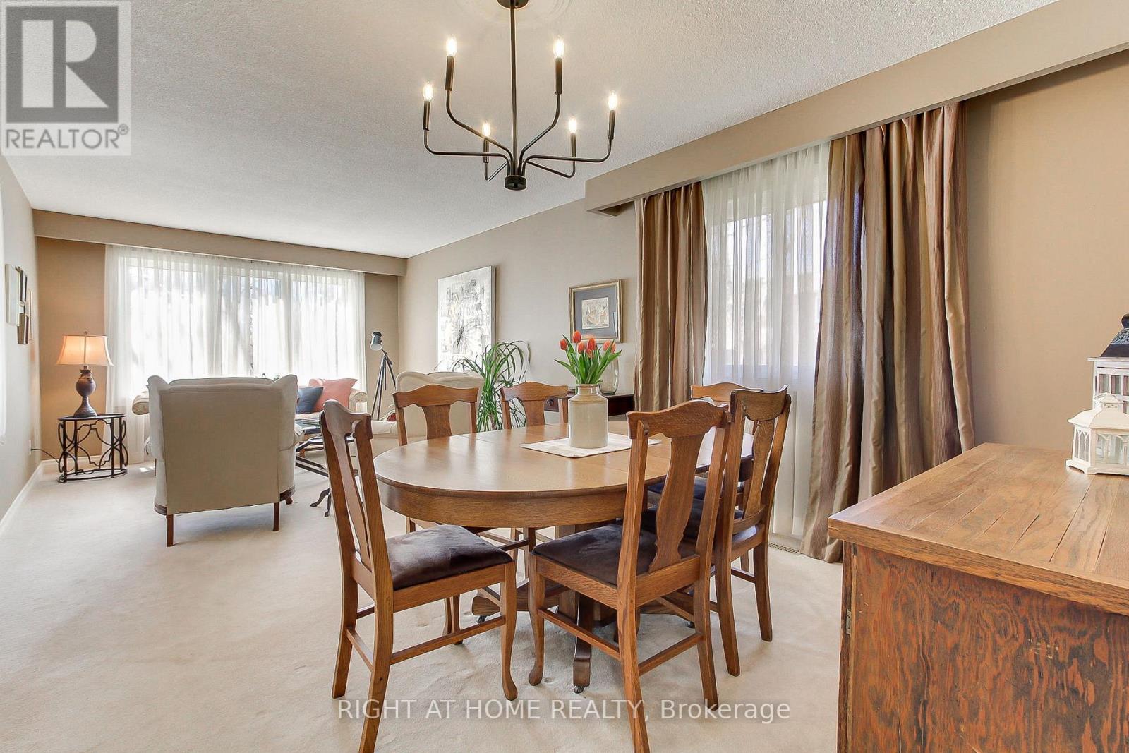 331 Primrose Lane, Newmarket, Ontario  L3Y 5Z3 - Photo 11 - N13051486