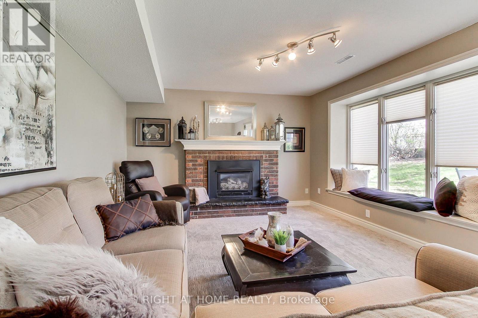 331 Primrose Lane, Newmarket, Ontario  L3Y 5Z3 - Photo 28 - N13051486