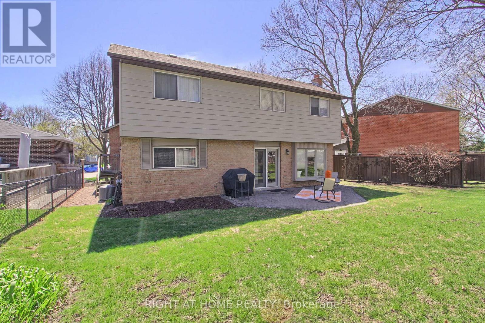 331 Primrose Lane, Newmarket, Ontario  L3Y 5Z3 - Photo 37 - N13051486