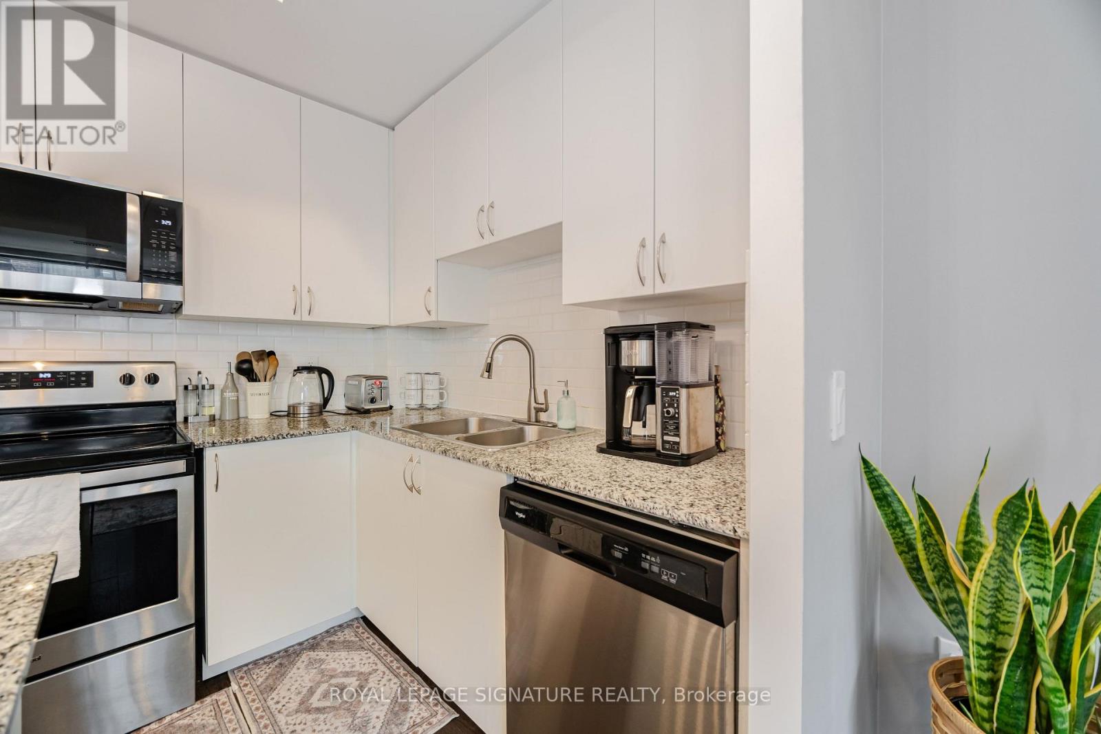 D-603 - 5289 Highway 7, Vaughan, Ontario  L4L 0J1 - Photo 14 - N13051550