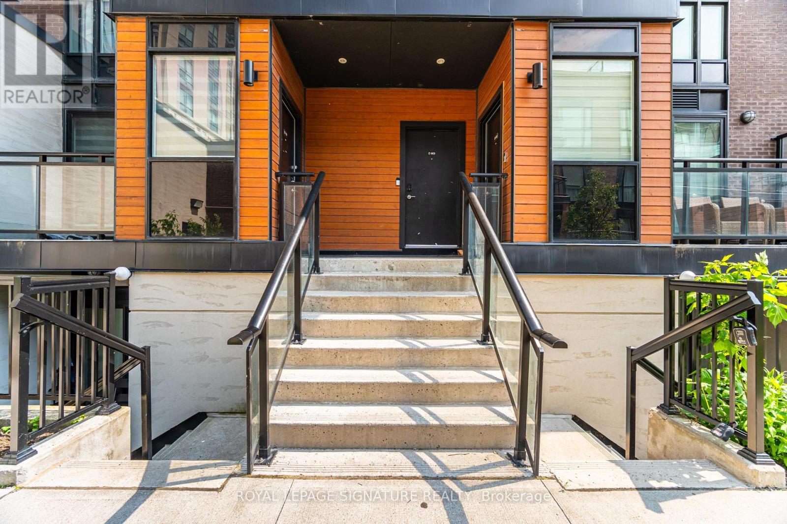 D-603 - 5289 Highway 7, Vaughan, Ontario  L4L 0J1 - Photo 4 - N13051550