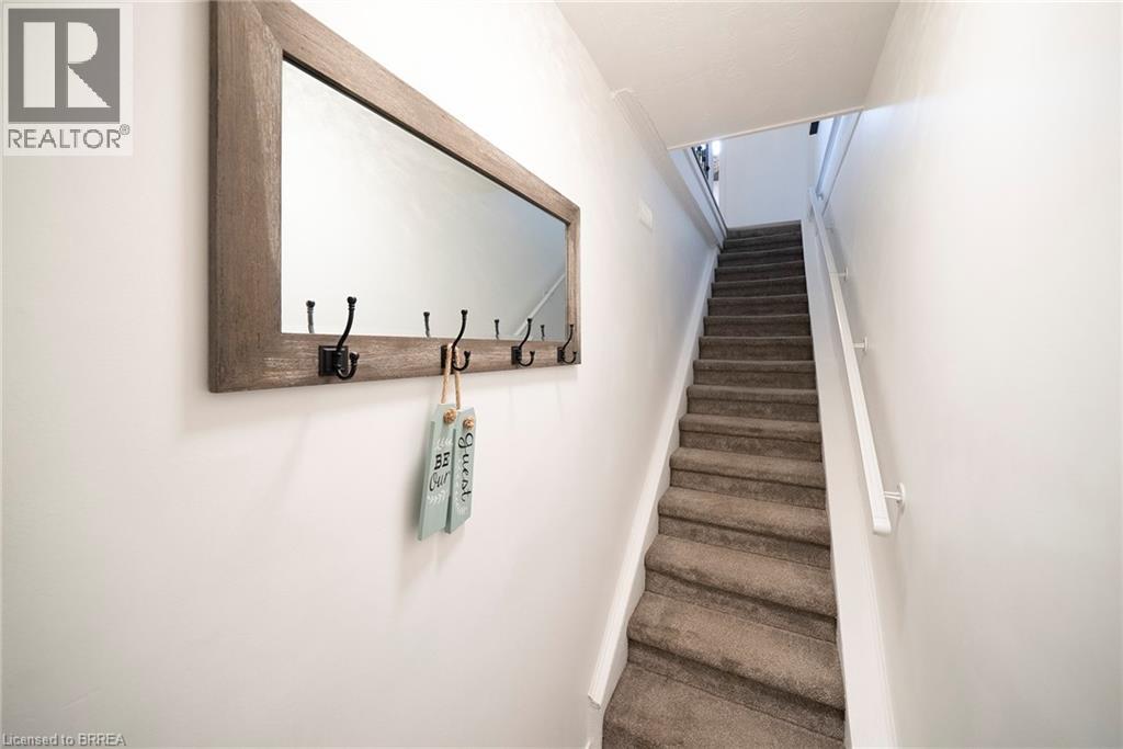 171 Drummond Street, Brantford, Ontario  N3S 6A6 - Photo 4 - 40811101