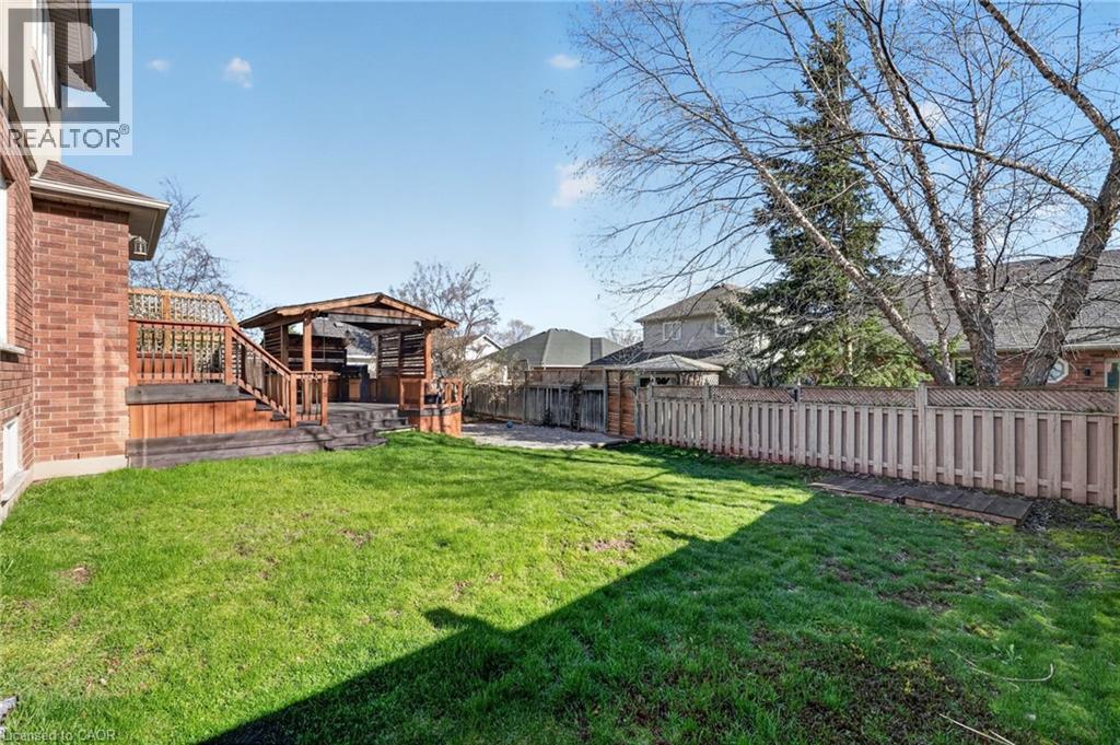 119 Dorchester Drive, Grimsby, Ontario  L3M 5H5 - Photo 37 - 40806885