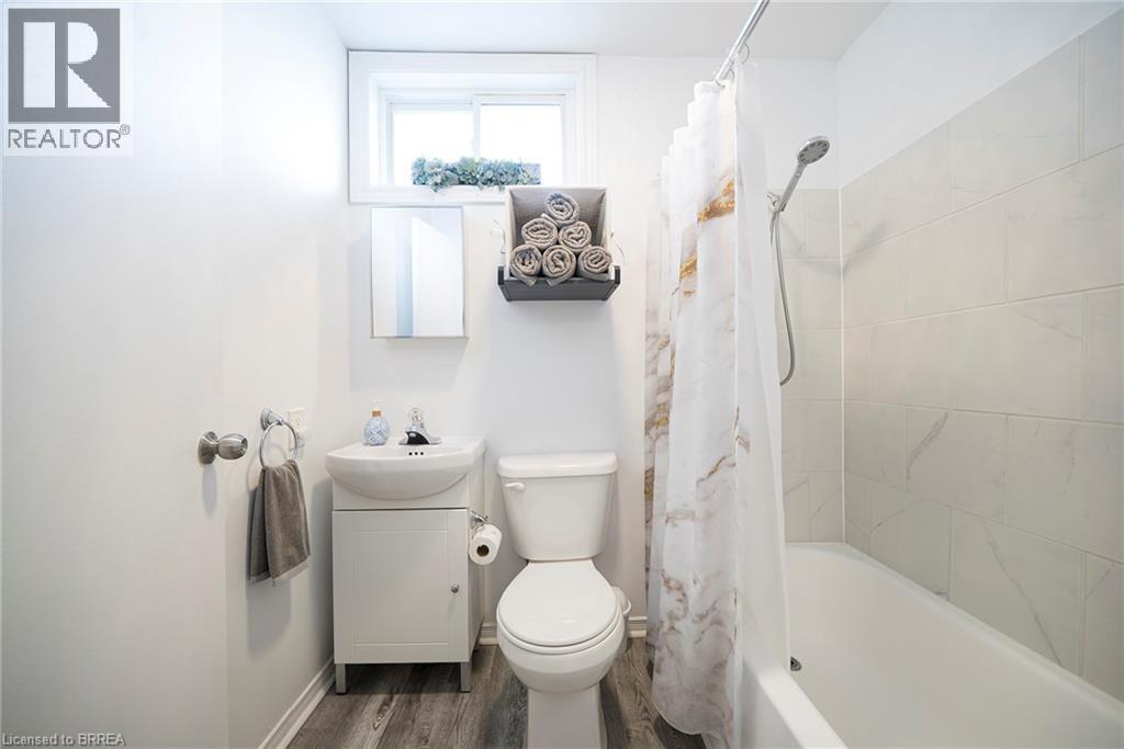 171 Drummond Street, Brantford, Ontario  N3S 6A6 - Photo 17 - 40811101