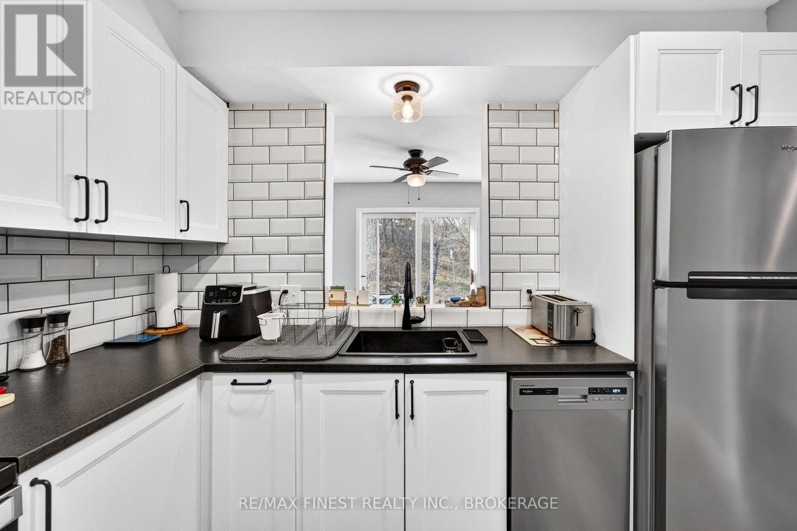 282 Vanguard Court, Kingston, Ontario  K7M 8P9 - Photo 11 - X13051698