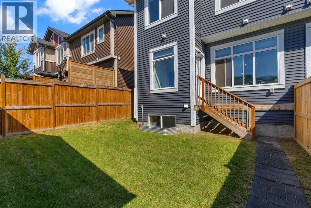 41 Sunrise Heights, Cochrane, Alberta  T4C 2R9 - Photo 47 - A2279702