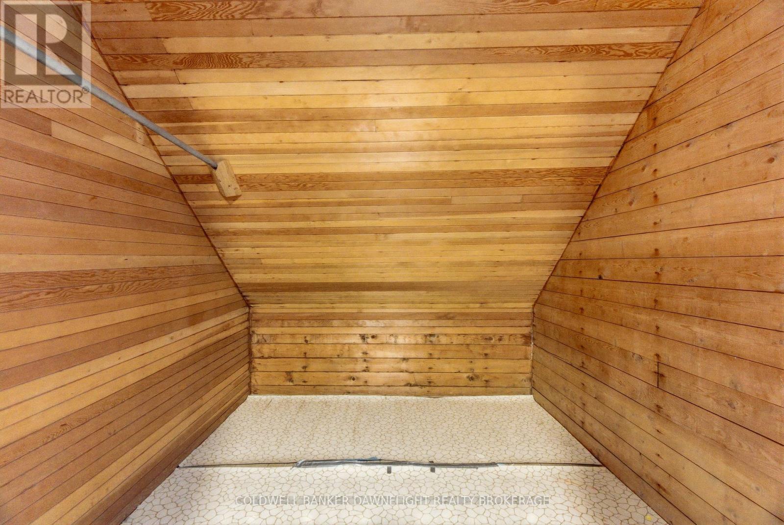 484 Carling Street, South Huron, Ontario  N0M 1S2 - Photo 32 - X13051600