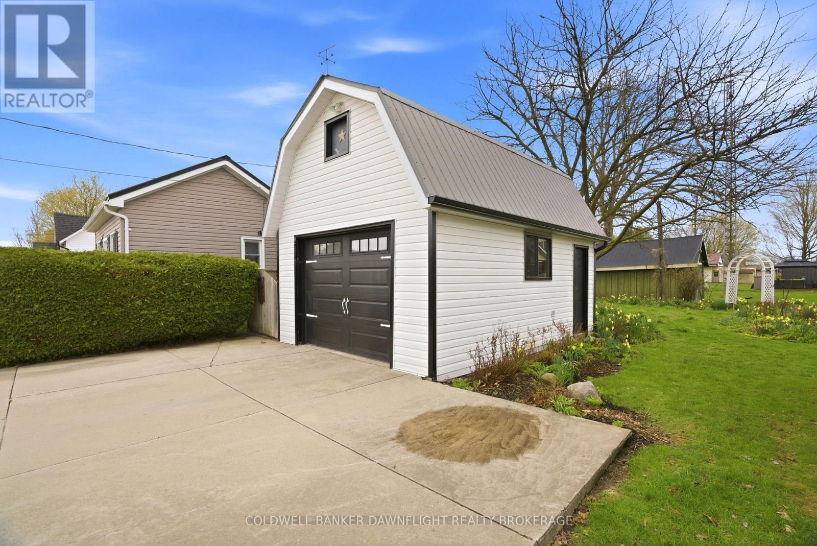 484 Carling Street, South Huron, Ontario  N0M 1S2 - Photo 40 - X13051600