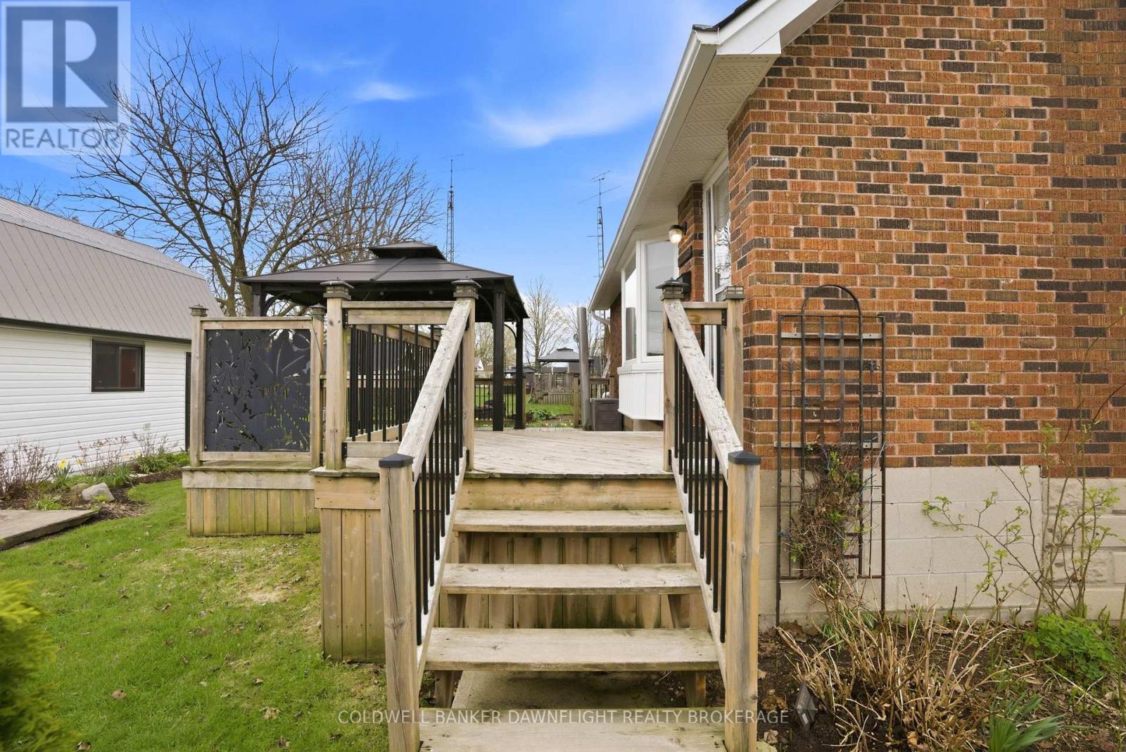 484 Carling Street, South Huron, Ontario  N0M 1S2 - Photo 44 - X13051600