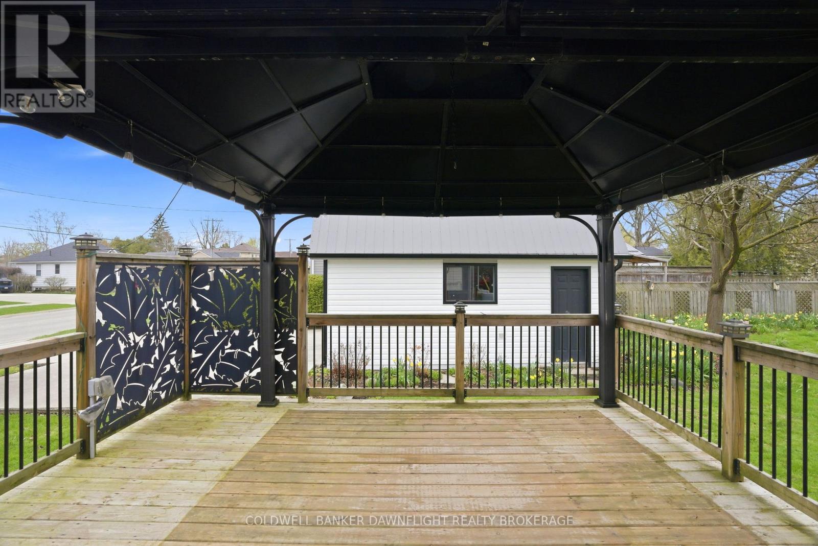 484 Carling Street, South Huron, Ontario  N0M 1S2 - Photo 45 - X13051600