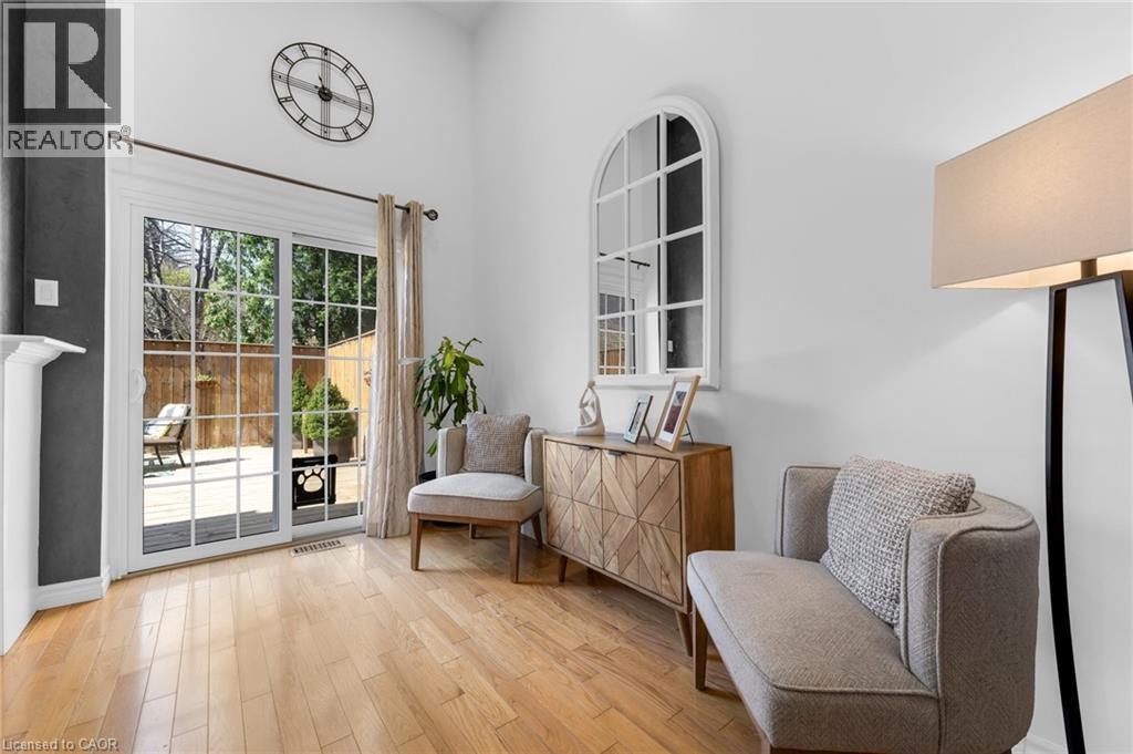 960 Warwick Court Unit# 15, Burlington, Ontario  L7T 4C5 - Photo 7 - 40824193