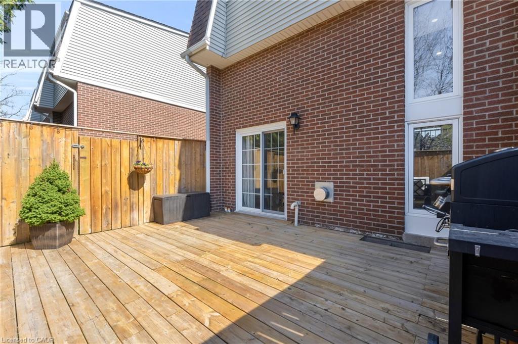 960 Warwick Court Unit# 15, Burlington, Ontario  L7T 4C5 - Photo 32 - 40824193