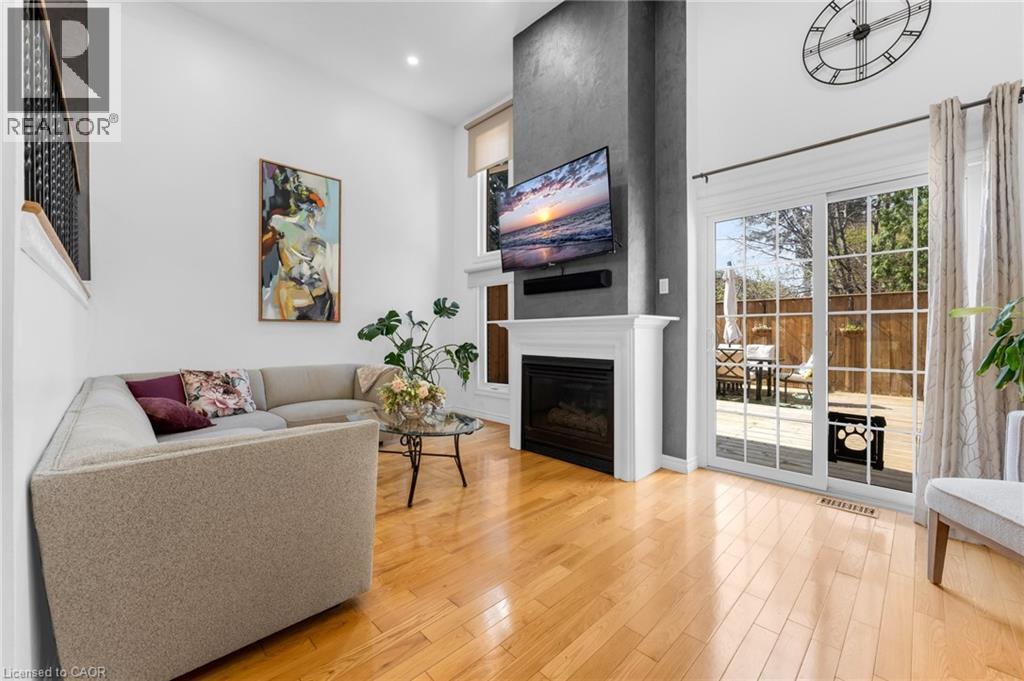 960 Warwick Court Unit# 15, Burlington, Ontario  L7T 4C5 - Photo 8 - 40824193