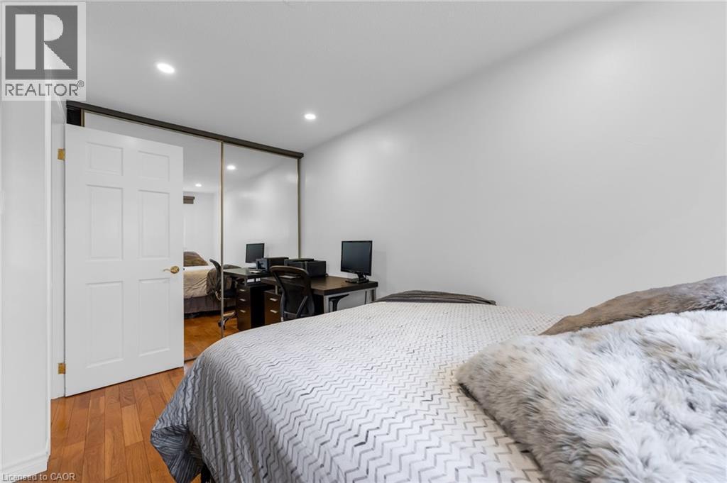 960 Warwick Court Unit# 15, Burlington, Ontario  L7T 4C5 - Photo 24 - 40824193