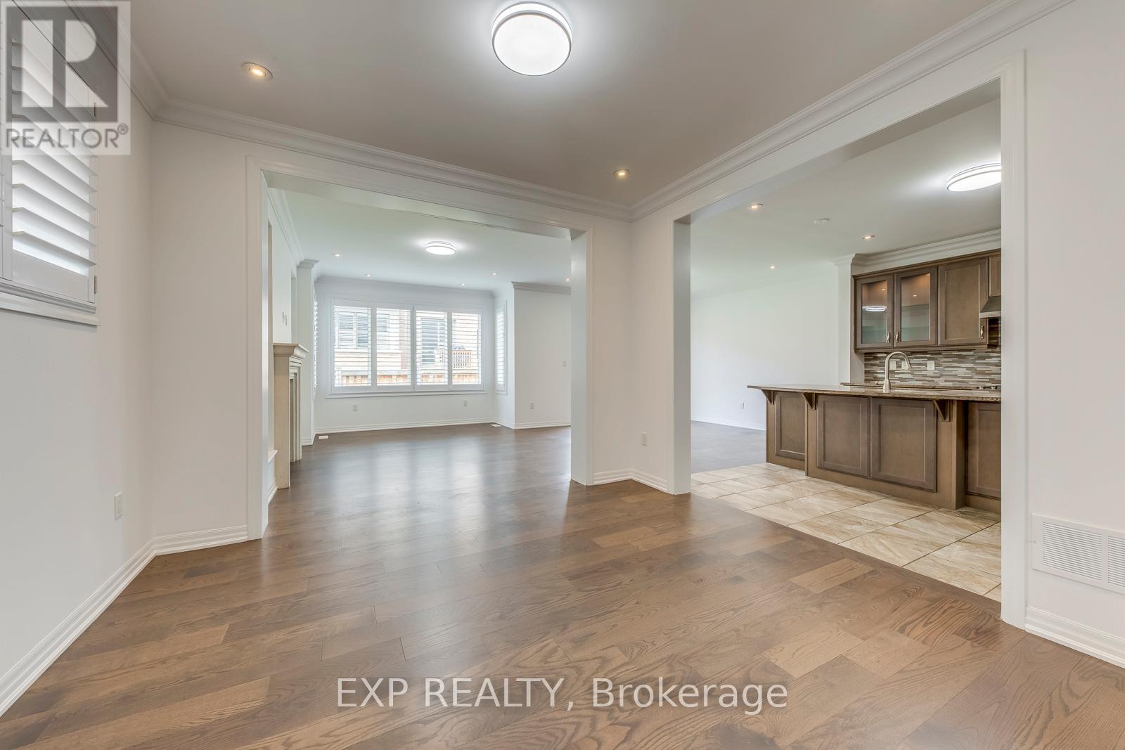 365 Dahlia Trail, Oakville, Ontario  L6M 1L5 - Photo 10 - W13051434