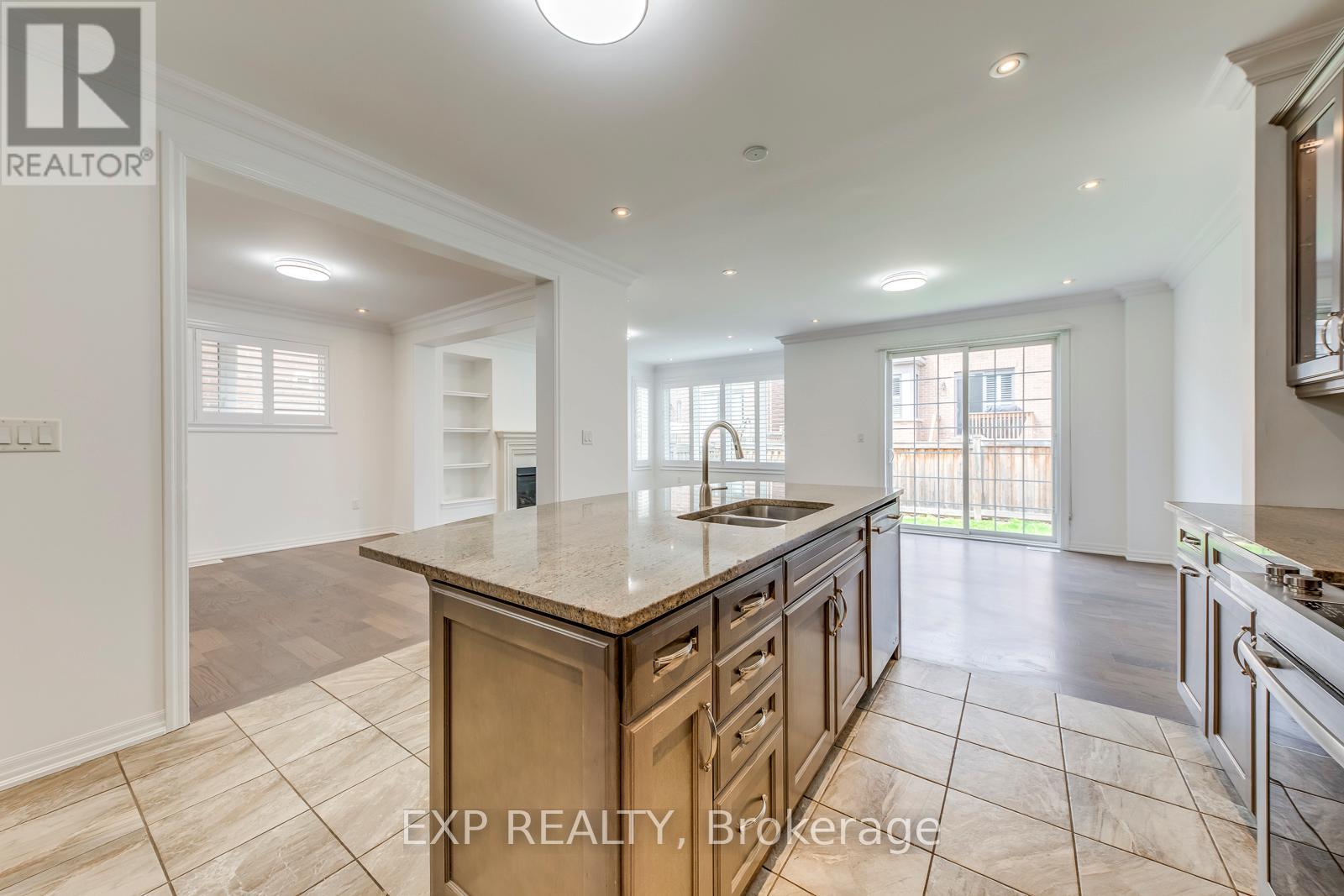 365 Dahlia Trail, Oakville, Ontario  L6M 1L5 - Photo 23 - W13051434