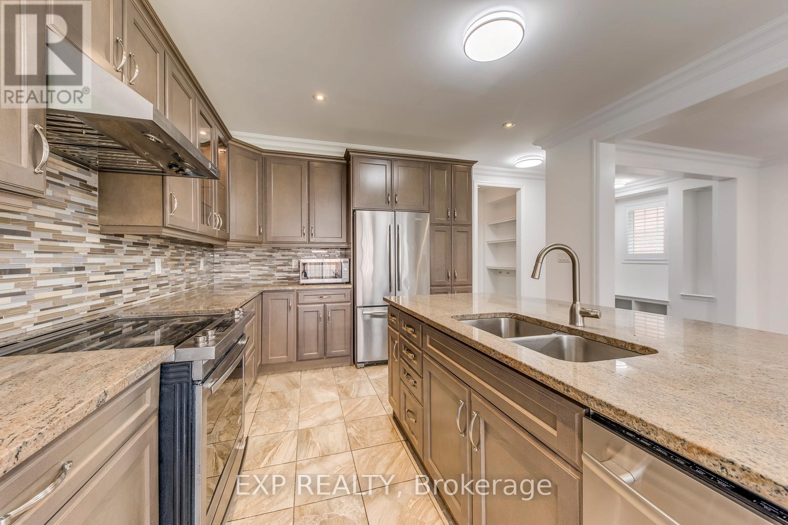 365 Dahlia Trail, Oakville, Ontario  L6M 1L5 - Photo 24 - W13051434