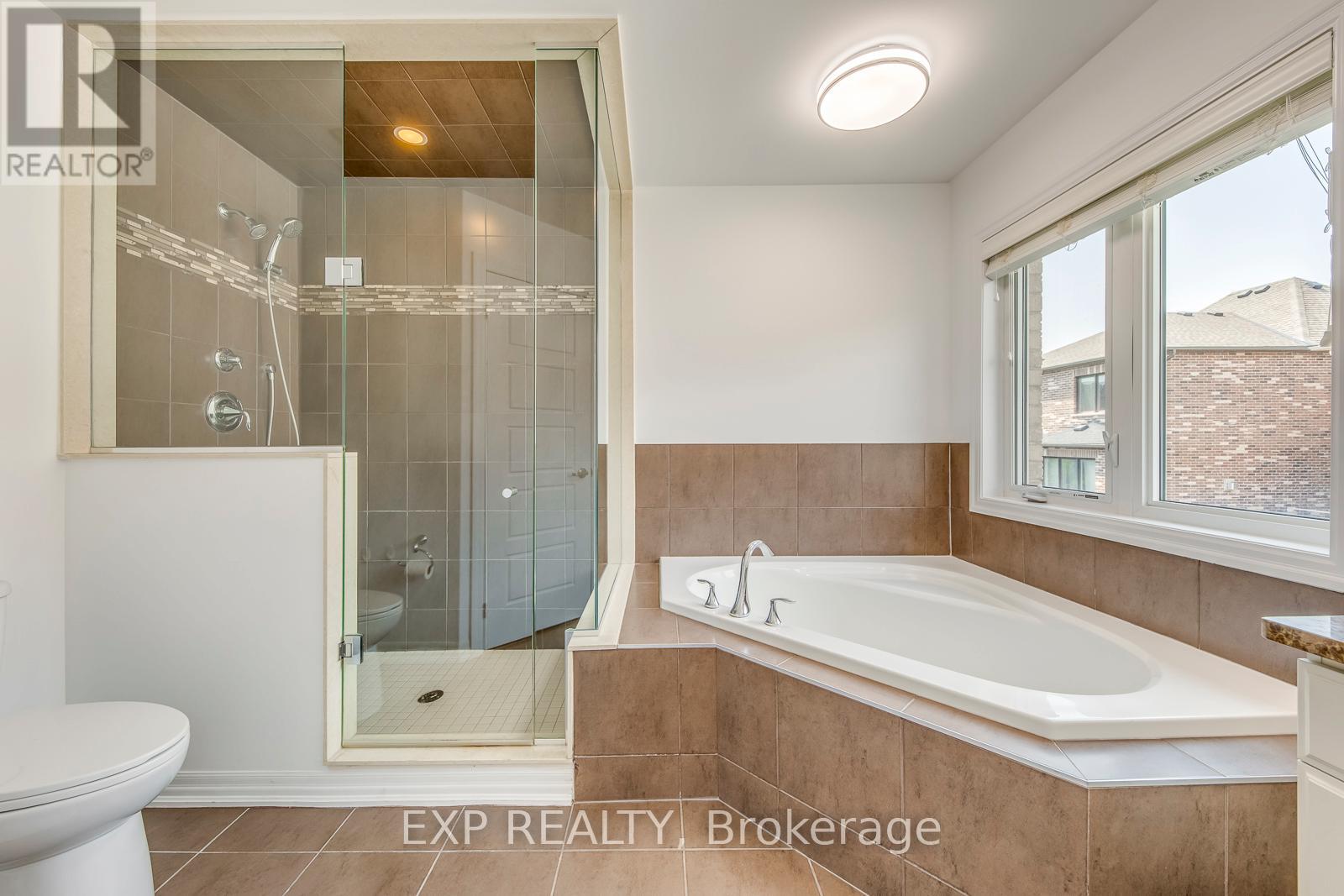 365 Dahlia Trail, Oakville, Ontario  L6M 1L5 - Photo 31 - W13051434