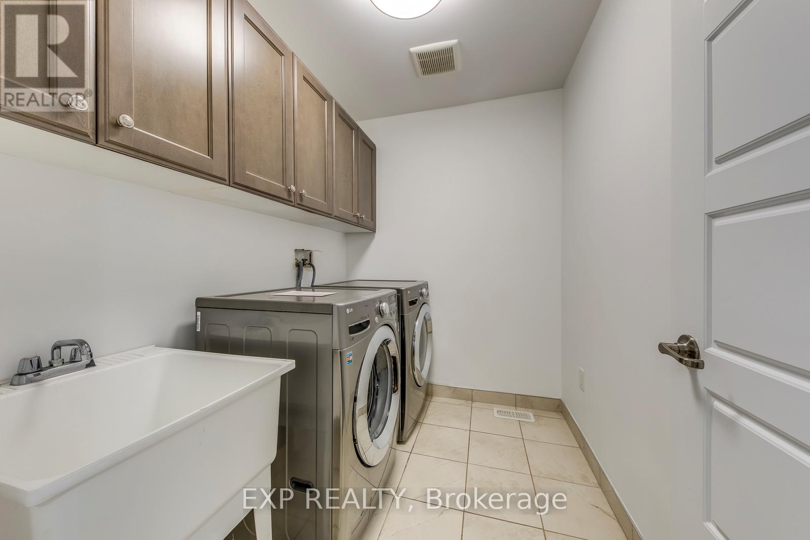 365 Dahlia Trail, Oakville, Ontario  L6M 1L5 - Photo 41 - W13051434