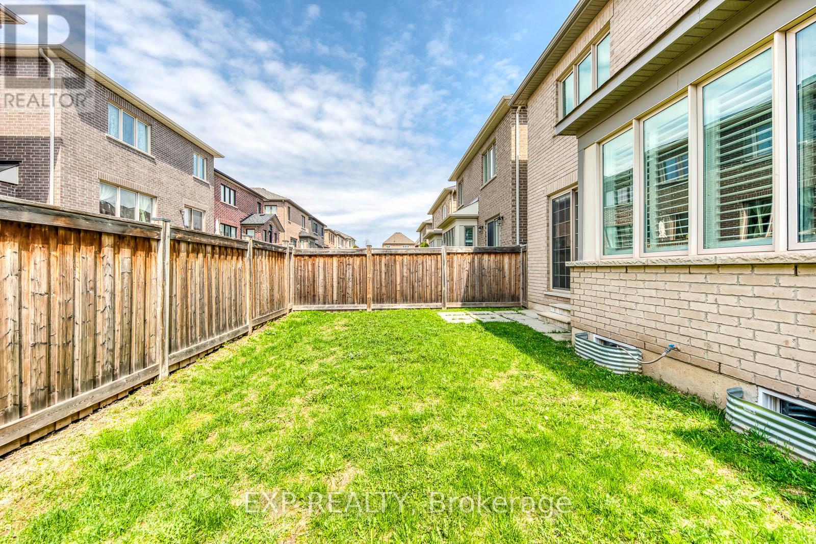 365 Dahlia Trail, Oakville, Ontario  L6M 1L5 - Photo 44 - W13051434