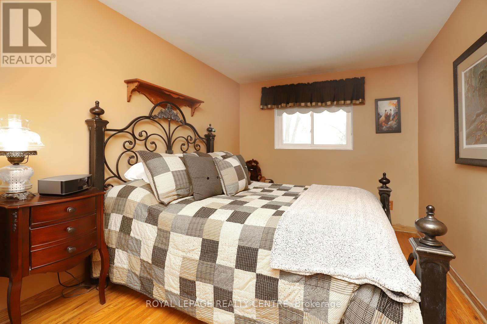 3638 Anniversary Road, Mississauga, Ontario  L5C 2G1 - Photo 19 - W13051476